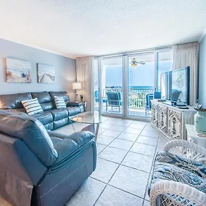  Holiday home Shoreline Towers 3073